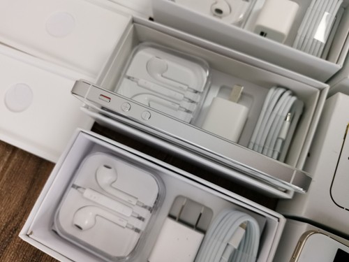 Apple iphone 5S 16GB 32GB 64GB 4GB unlocked 4G networks smart phone - 第 11/12 張圖片