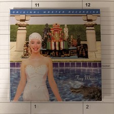 Stone Temple Pilots - Tiny Music... Songs from the Vatican Gift Shop [MFSL]