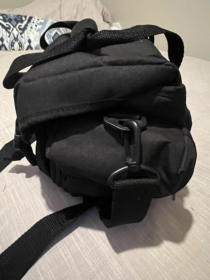 Bolsa Vivitar Accesorios Serie Coco Cámara/Gadget SLR Negro USADO Foto 2 de 3