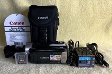 Canon Vixia HF R10 AVHD CMOS 20x Zoom Dual Flash Memory Video Camcorder- Nr Mint