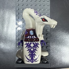 Lego Ninjago PYTHOR P. CHUMSWORTH Serpentine White Snake w/ Purple Minifig 70750