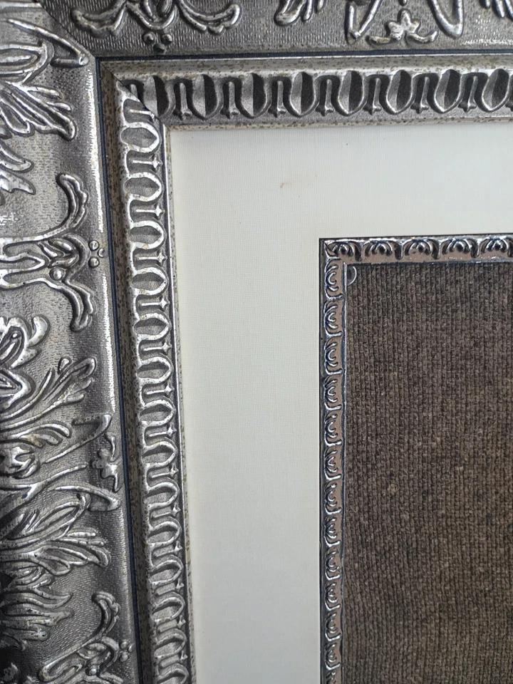 Marco de fotos barroco plateado | Hoja de acanto floral ornamentada 9-3/8 x 7-5/16 Foto 4 de 4
