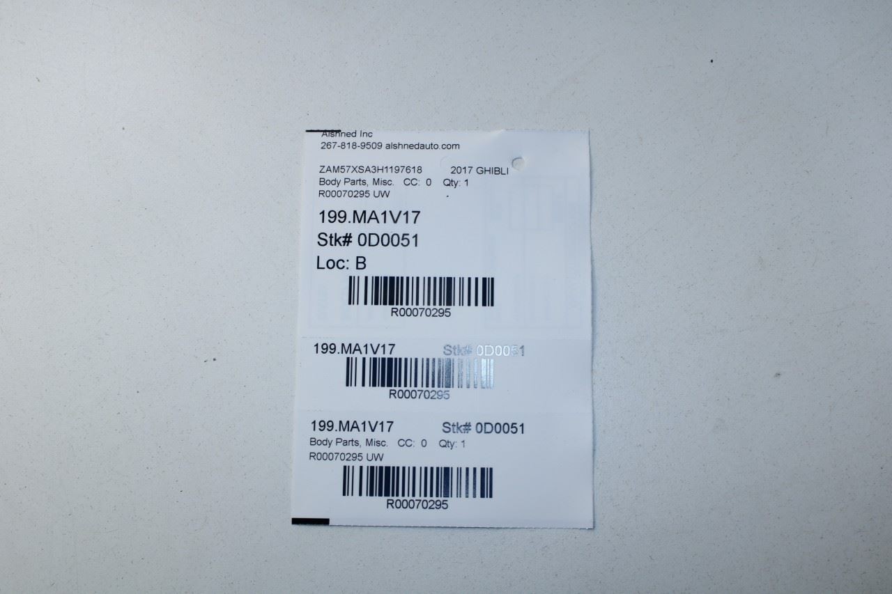 2017-21 Maserati Ghibli Front Right and Left Side Door Step Sill Plate 670013727