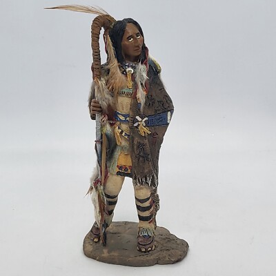 Vintage Indianer weibliche Figur mit echten Federverzierungen 7 Zoll Harz 