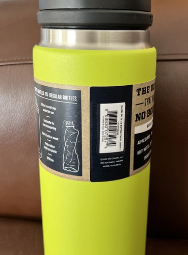 NUOVA bottiglia Yeti Rambler 26 oz con tappo Chug - Chartreuse - ritirata COLORE ESAURITO - Foto 2 di 2