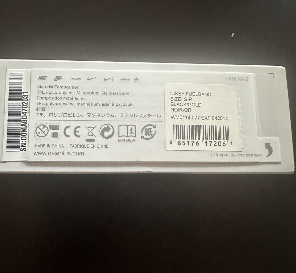 NEW Nike + Fuel Band/Gold Black S/P eBay