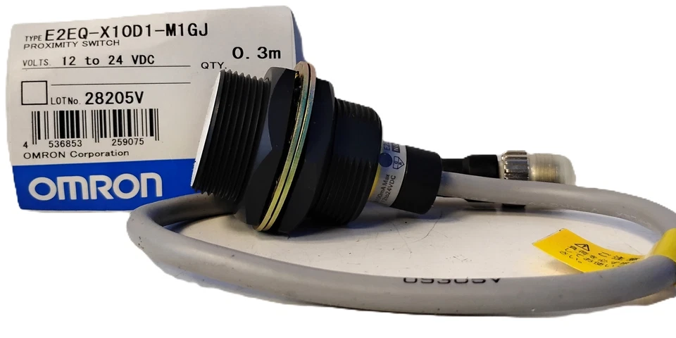 Omron E2EQ-X10D1-M1GJ 12-24 V DC 0.3 m Cable Proximity Sensor - Image 2 of 4