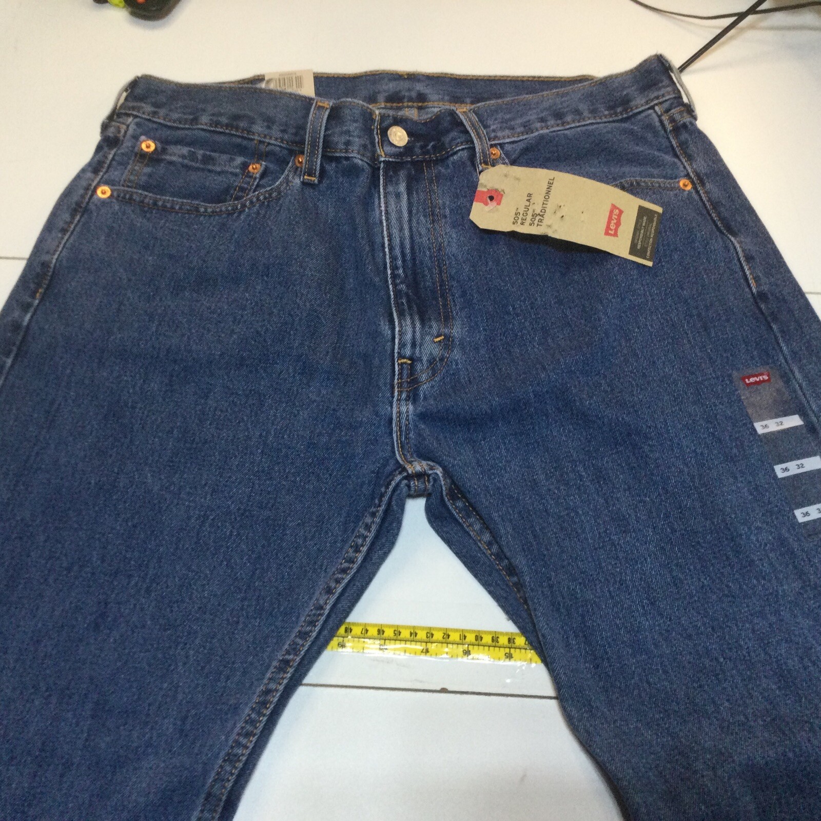 Men's Levi's 505 Straight Leg Regular Fit Blue Jeans Size 36 x 32 Traditional
