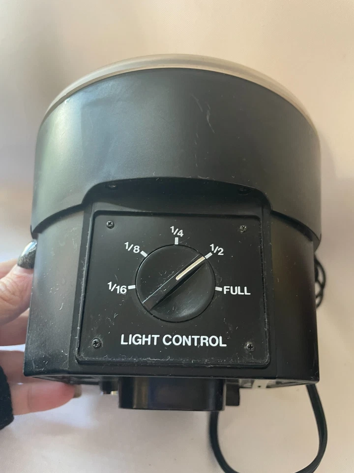 Rokunar Studio Pro 150 AC Flash 135WS  Modeling Lamp Tested works - Image 3 of 4