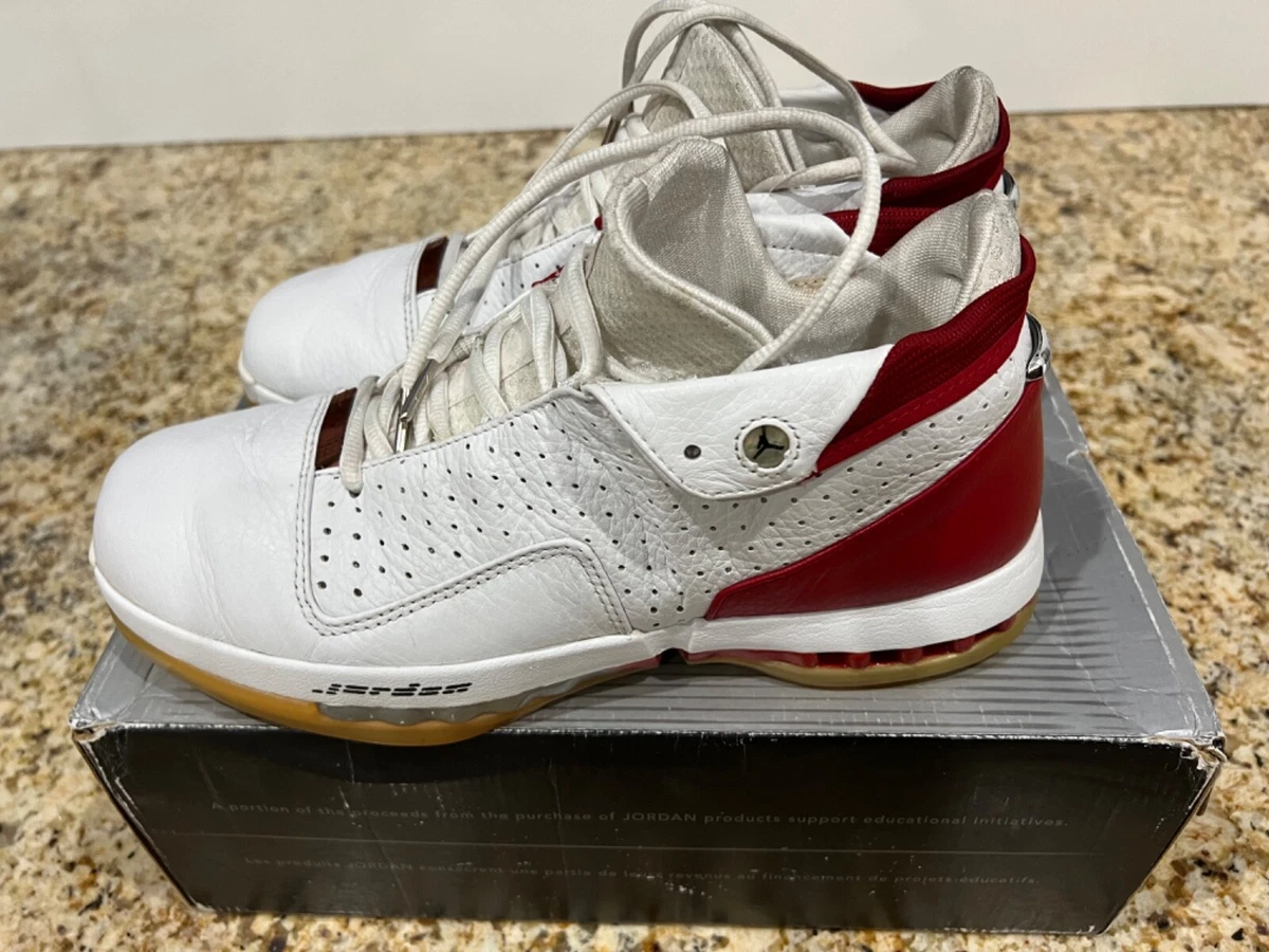 Jordan 16 low white red sale