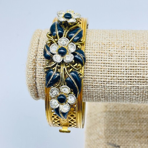 Clamper Bangle Bracelets Lot of 2 Gold Tone Bypass Floral Bead Garden Party - Picture 11 of 12