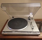 Technics SL-Q200 Quartz Direct Drive Automatic Turntable Shure M99E Cartridge