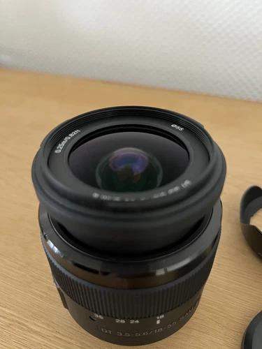 Sony Alpha SAL18552 18-55mm F/3.5-5.6 DT II SAM Kit-Objektiv, A-Mount - Bild 7 von 12
