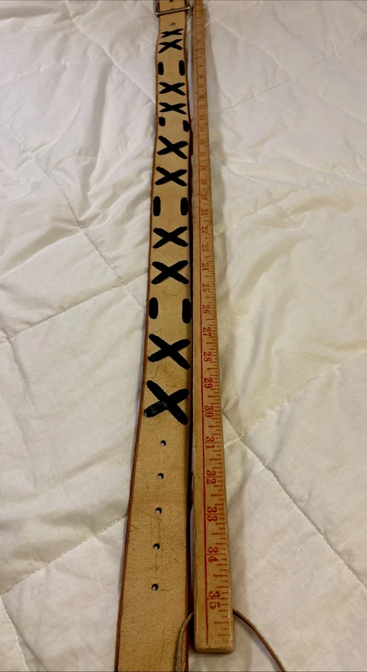 Cinturón HTC Hollywood Trading Co Vintage Cuero Crema Con X Patrón Detalles Talla M Foto 3 de 4