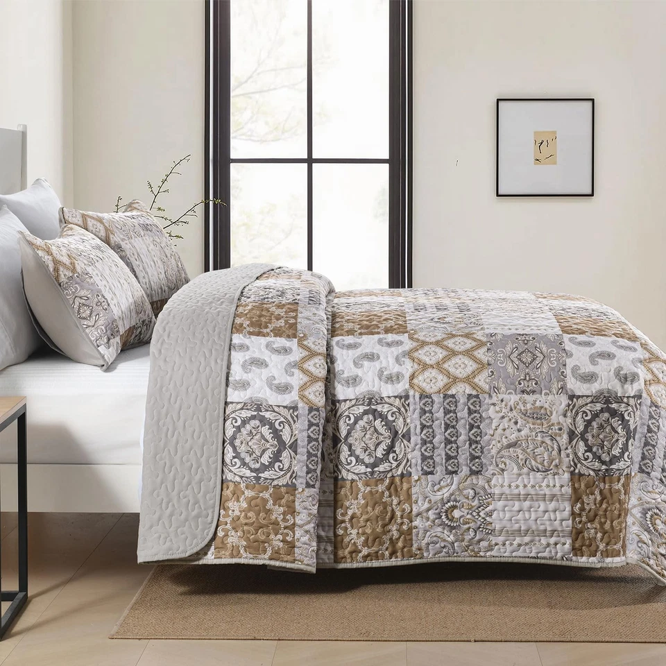 Brown Quilt Set Queen Size, Patchwork Plaid Bedspread Bedding Sets Paisley So... - Image 4 of 4