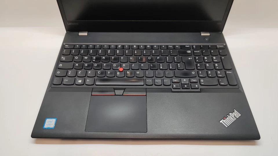 PORTATILE NOTEBOOK LENOVO T570 INTEL CORE I5-7300U 8GB RAM 256GB SSD WINDOWS 11 - Immagine 3 di 4