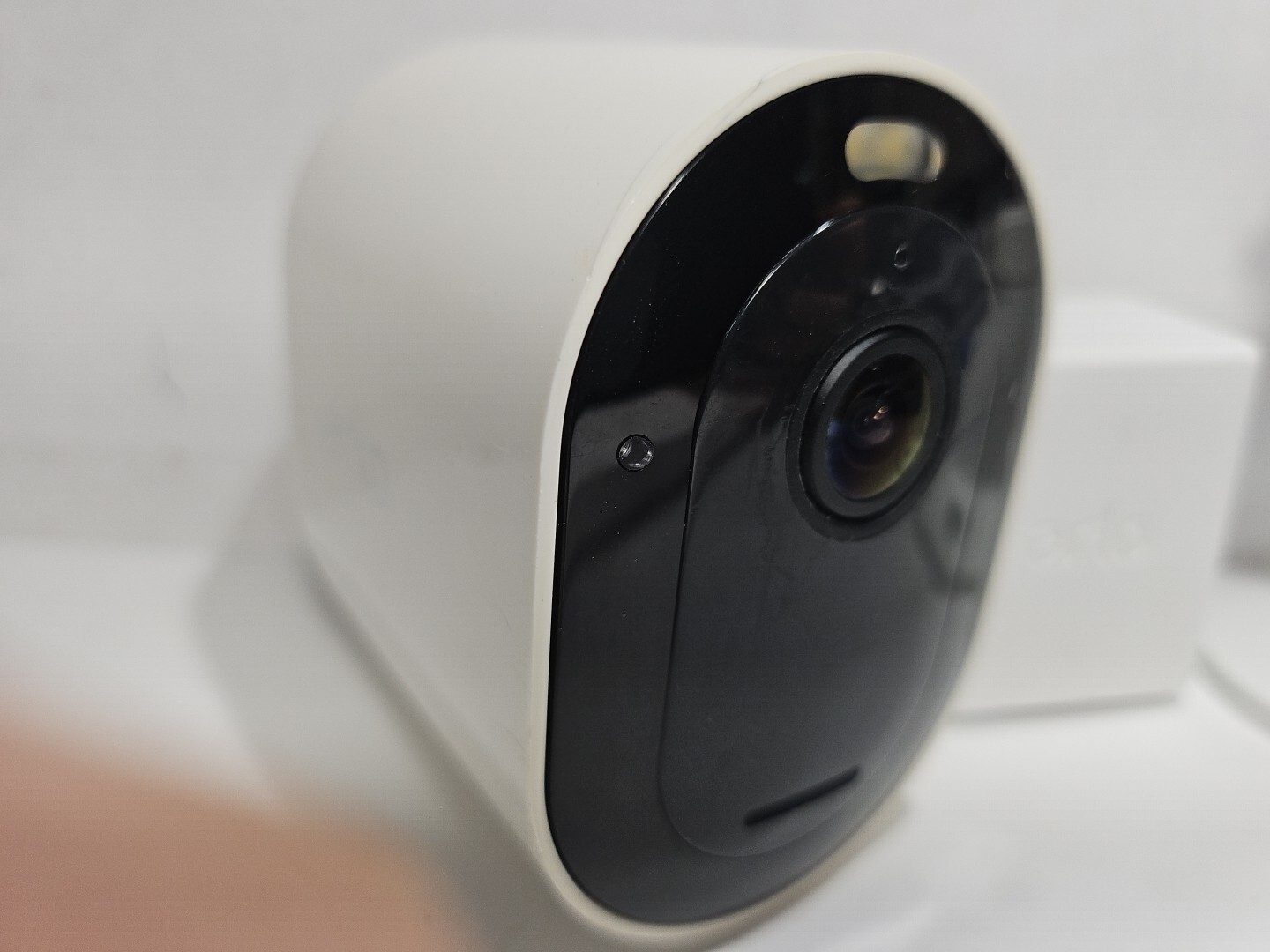 Arlo Pro Spotlight Camera Add on VMC4040P with good battery and