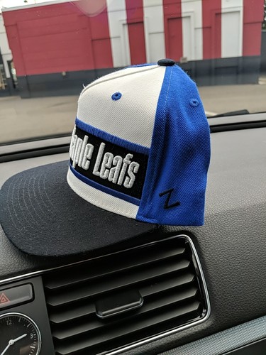 Toronto Maple Leafs Zephyr Nhl Hat Slider Adjustment Block Lettering - Picture 2 of 8