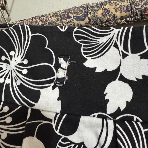 Vintage 90s Y2K Black and White Floral Mini Skirt Size 12 with Lace Trim - Picture 3 of 5