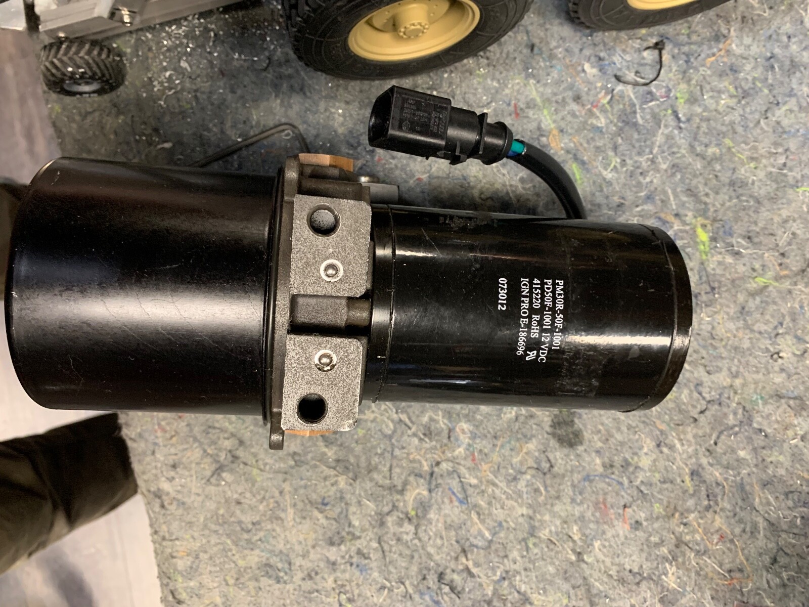 Lamborghini Aventador front suspension lift pump 2012-2015