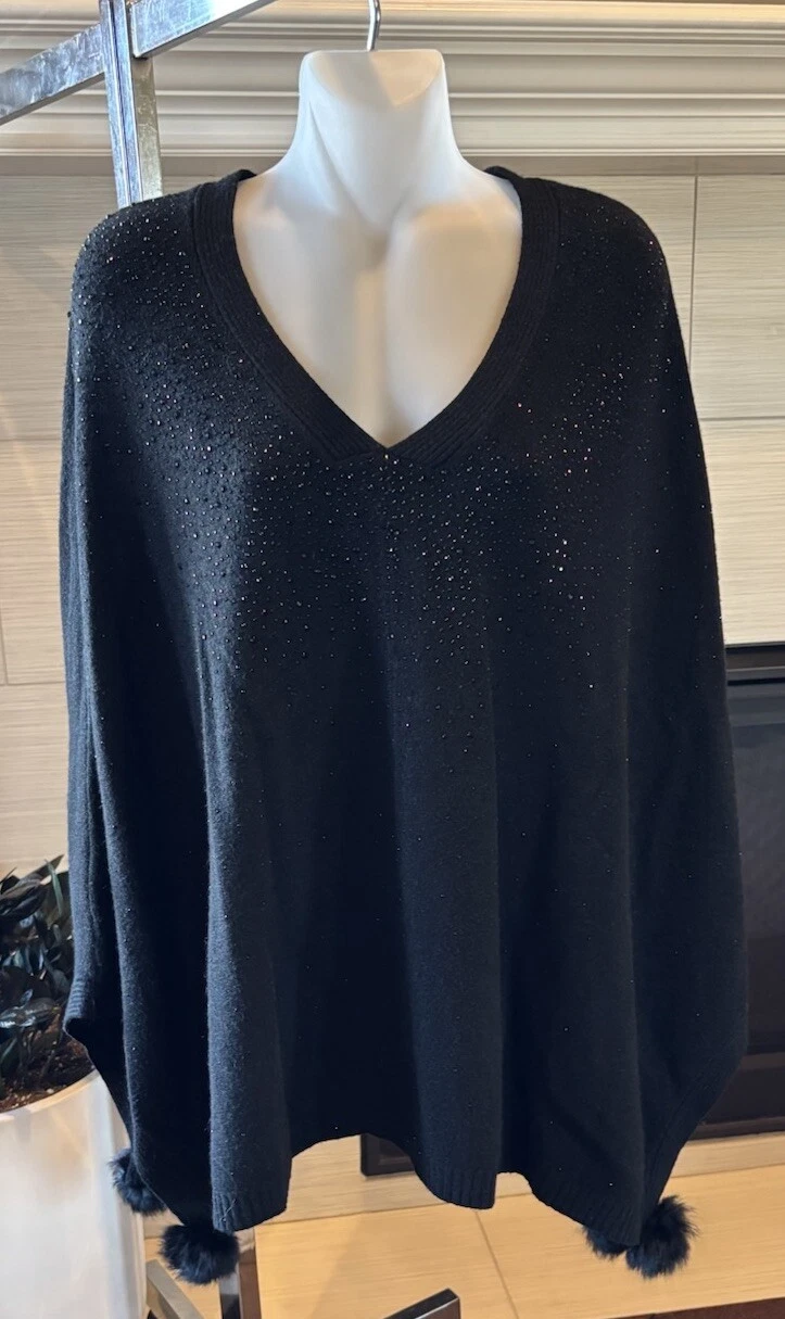 NWOT Bluoltre Made In Florence Italy Black Beaded Poncho Cape with Fur Tassels