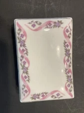Mann Bone China Floral Covered Trinket Dish 1980 Excellent Condition