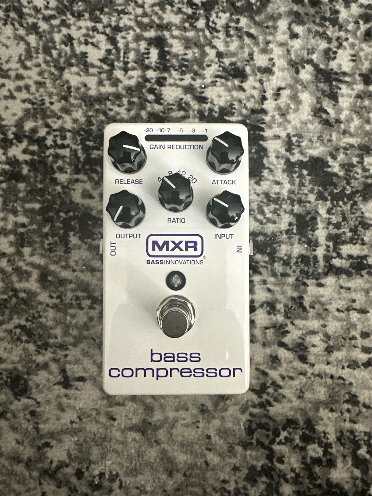 MXR M87 Bass Compressor Guitar Effects Pedal Dunlop 710137050181 eBay