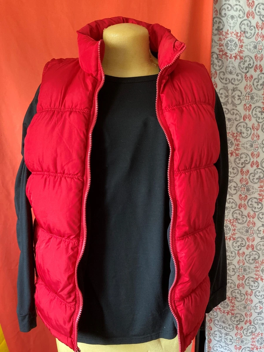 Gap red puffer vest clearance