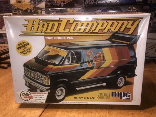 MPC Bad Company 1982 Dodge Van 1:25 Sealed Model Kit Factory Sealed - 第 1/8 張圖片