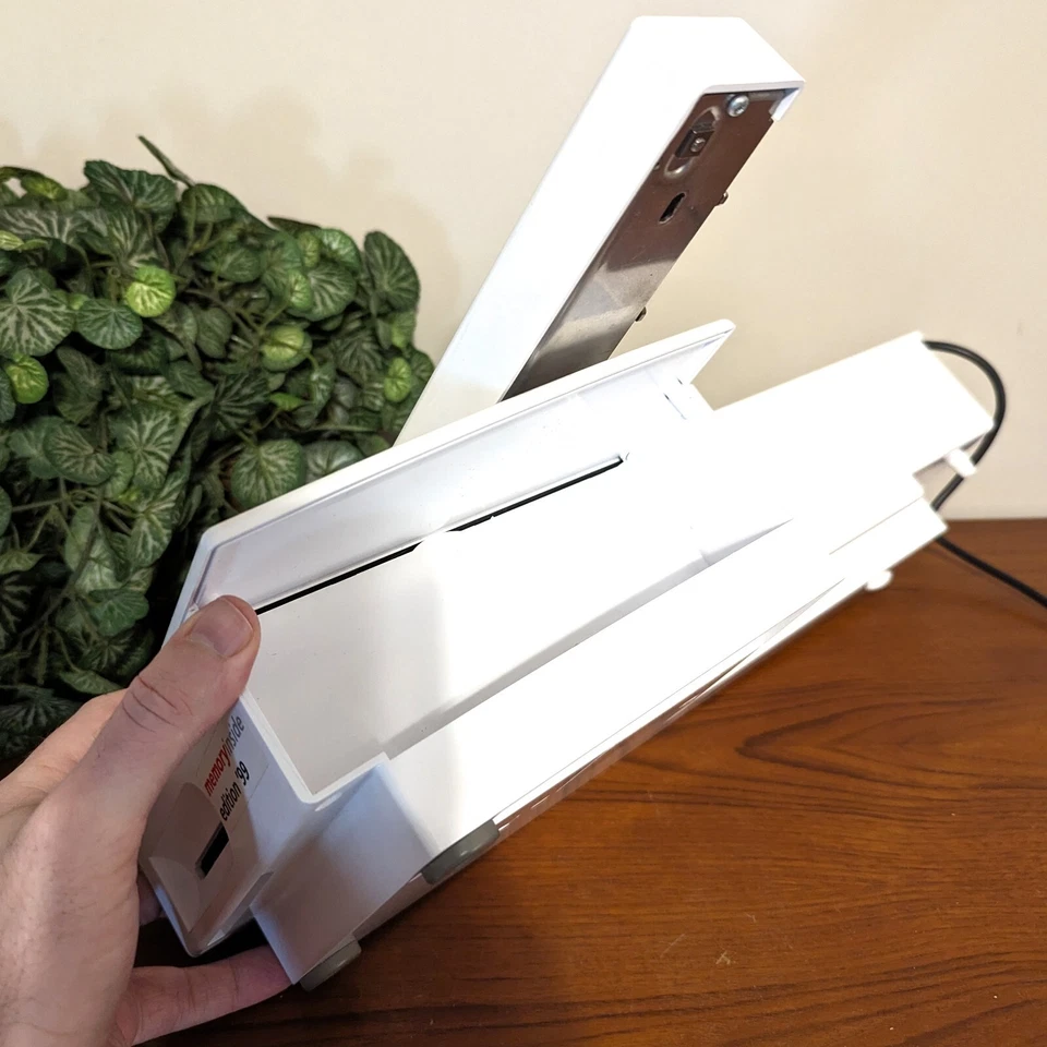 Bernina Artista SM1 Embroidery Module with Cord for 165/170/180 Sewing Machines - Image 4 of 4