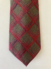 Claiborne Men's Necktie Tie Silk Red Green Diamond Geometric Made in USA 57"