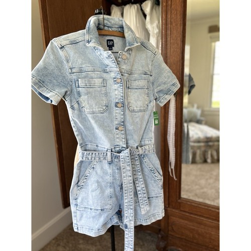 GAP Denim Romper Belted Short Sleeve Casual Jumpsuit Light Wash Size S