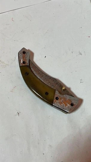 Navaja de Bolsillo Damasco 4" con Mango Grabado Cuchillo Plegable de Caza Personalizado Foto 4 de 4