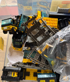 LEGO Trains: Cargo Railway 4559 With EXTRA parts  WHAT YOU SEE IS WHAT YOU GET!