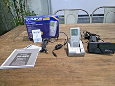 Olympus DS-4000 Digital Voice Recorder complete kit. In working condition.