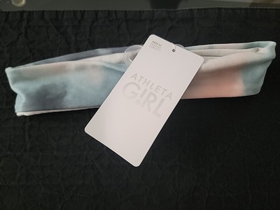 NWT Athleta Girl Take Universe Headband Grip Active Run Soccer Peach Green