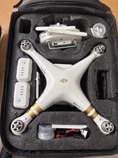 DJI Phantom 3 Professional Ready to Fly 4K HD Video Camera Drone Bundle