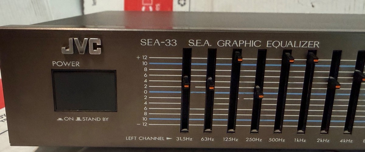 Égaliseur Graphique Vintage JVC SEA-33 – 10 Bandes, Stéréo, Analogique – Fabriqué Au Japon