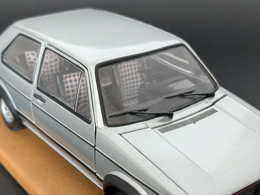 Sunstar 1/18 VW Golf GTI Nakazawa Collection with Opening Doors