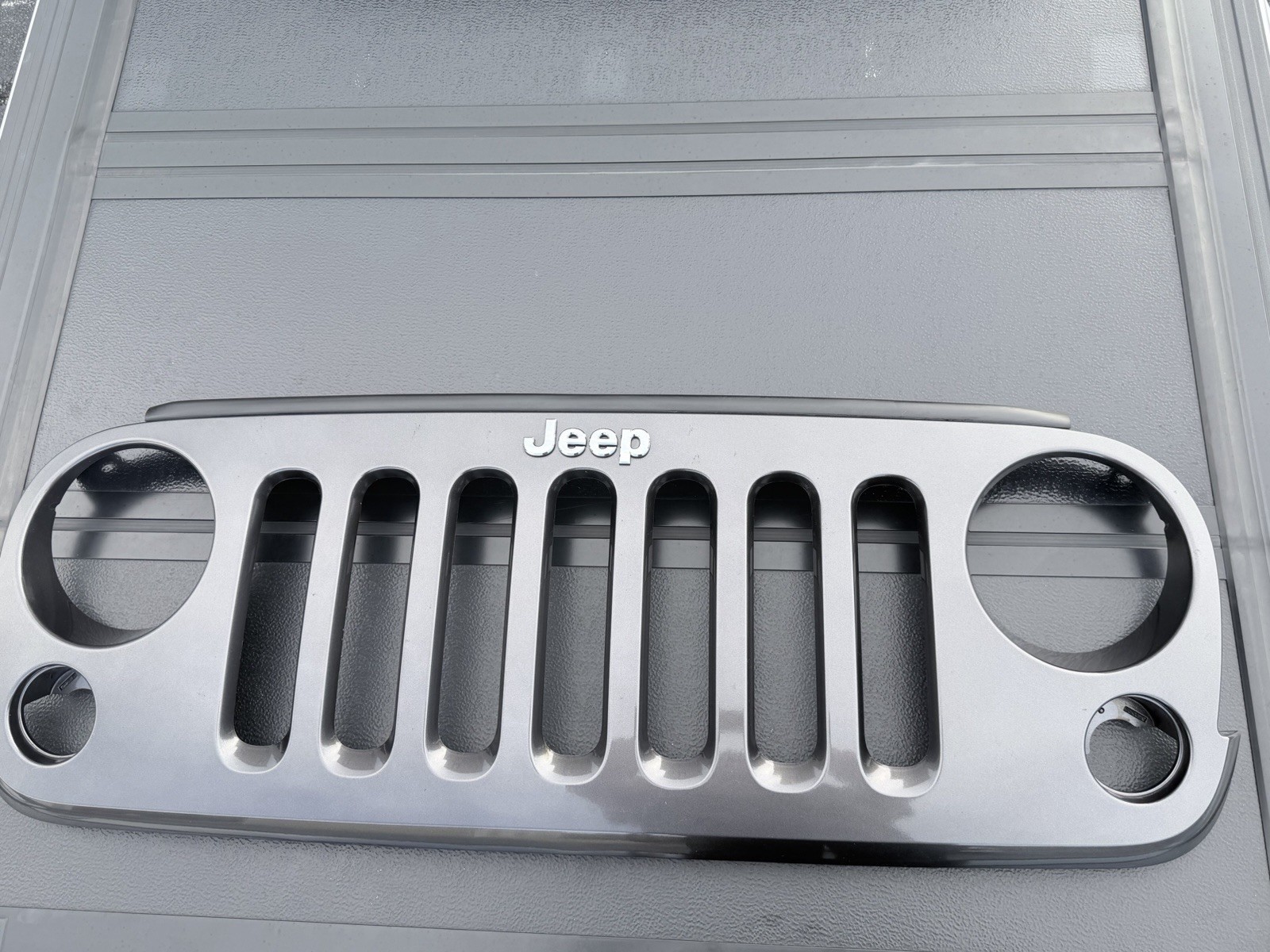 2007 - 2018 Jeep wrangler / jk Grille with Emblem Grey Front Grille