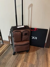 NEW Tumi Ellison CONTINENTAL Expandable 4 Wheel Packing Suit Case