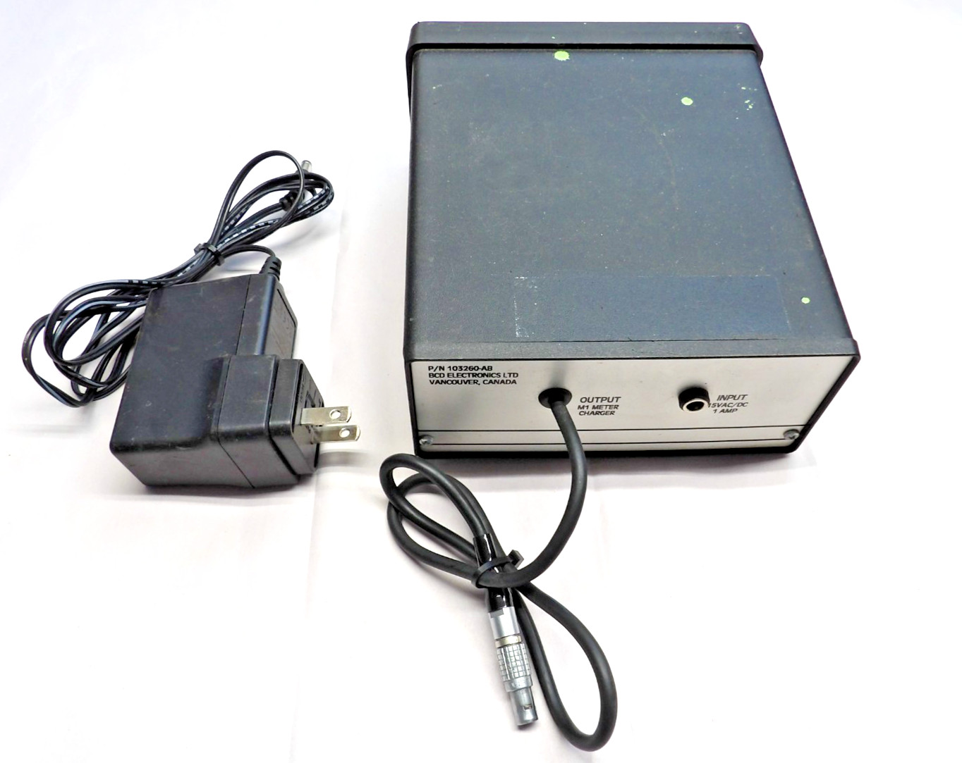 BCD Electronics M1 Milliohm Meter Device Set with Charger