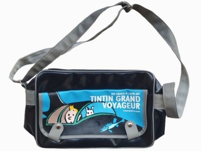 Original ''Des Soviets à L'Alph-Art - Tintin Grand Voyageur'' Bag (Moulinsart) 