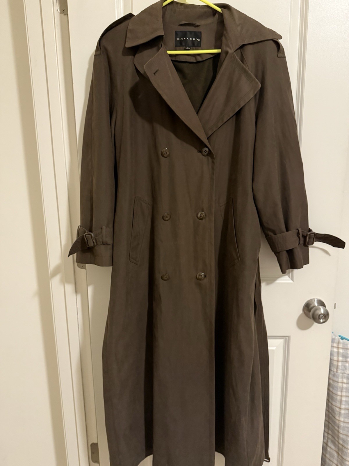 Gallery Brown Double-Breasted Collared Belted Tre… - image 1