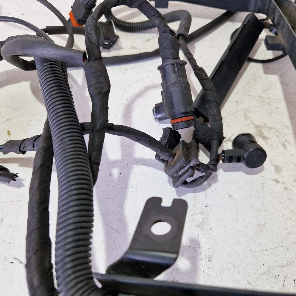 BC17* Mercedes Benz MB W202 W208 CLK Engine Wiring Loom Harness Engine A2024407606 - Image 4 of 4