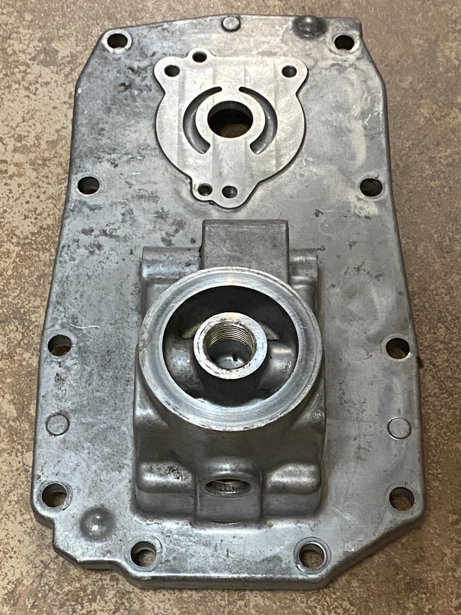 Kubota ZD18(F)/ZD21(F) Mower Transmission Charge Pump Case