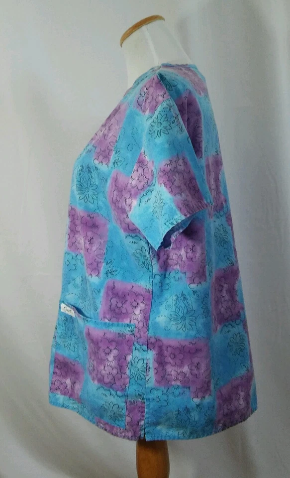 CREST Women's Scrubs Shirt Top Sz S Short Sleeve - Image 2 of 4