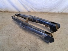 Honda CA95 - Front Forks Suspension Legs Housing
