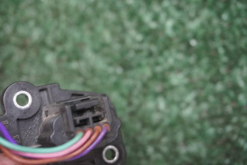 Nissan Pathfinder 2017 sensor de flujo de aire másico control de CA fabricante de equipos originales Foto 4 de 4