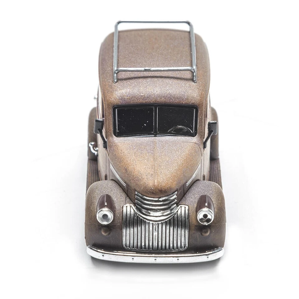 1:48 Scale Die-Cast 1946 Chevrolet Panel Truck - LIONEL TRAIN HOUSE -Retired NEW - Image 4 of 4